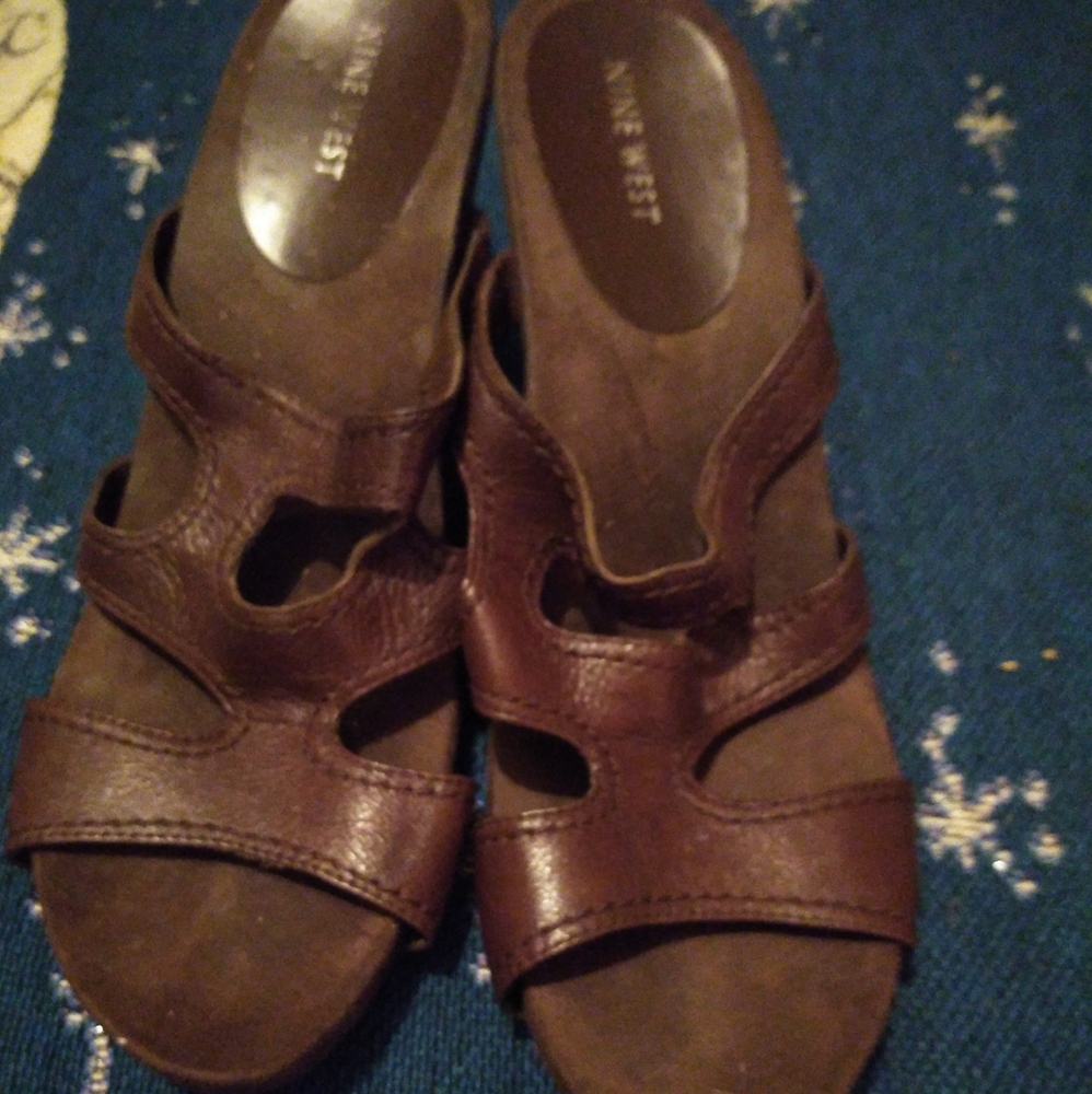Slide in open toe shoe